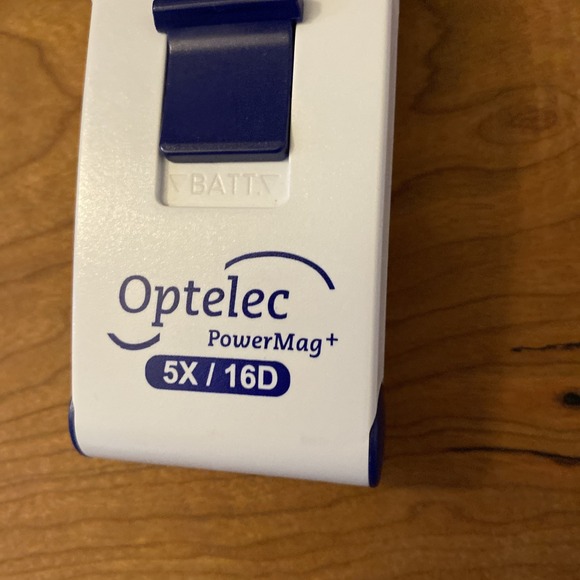 Optelec Power Mag 5X LED Handheld Lighted Magnifier - Picture 2 of 4